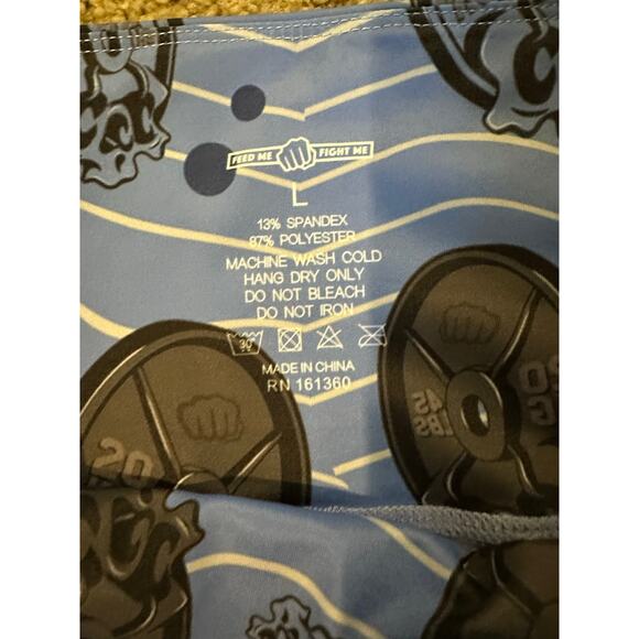 NWT Rare Feed Me Fight Me Women’s Weight Plate Print Leggings Size L CrossFit - Picture 6 of 8